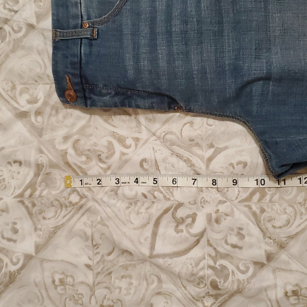 Chico's So Slimming Girlfriend Slim Leg Ankle Animal Print Trim Size 12R Jeans - Picture 12 of 14